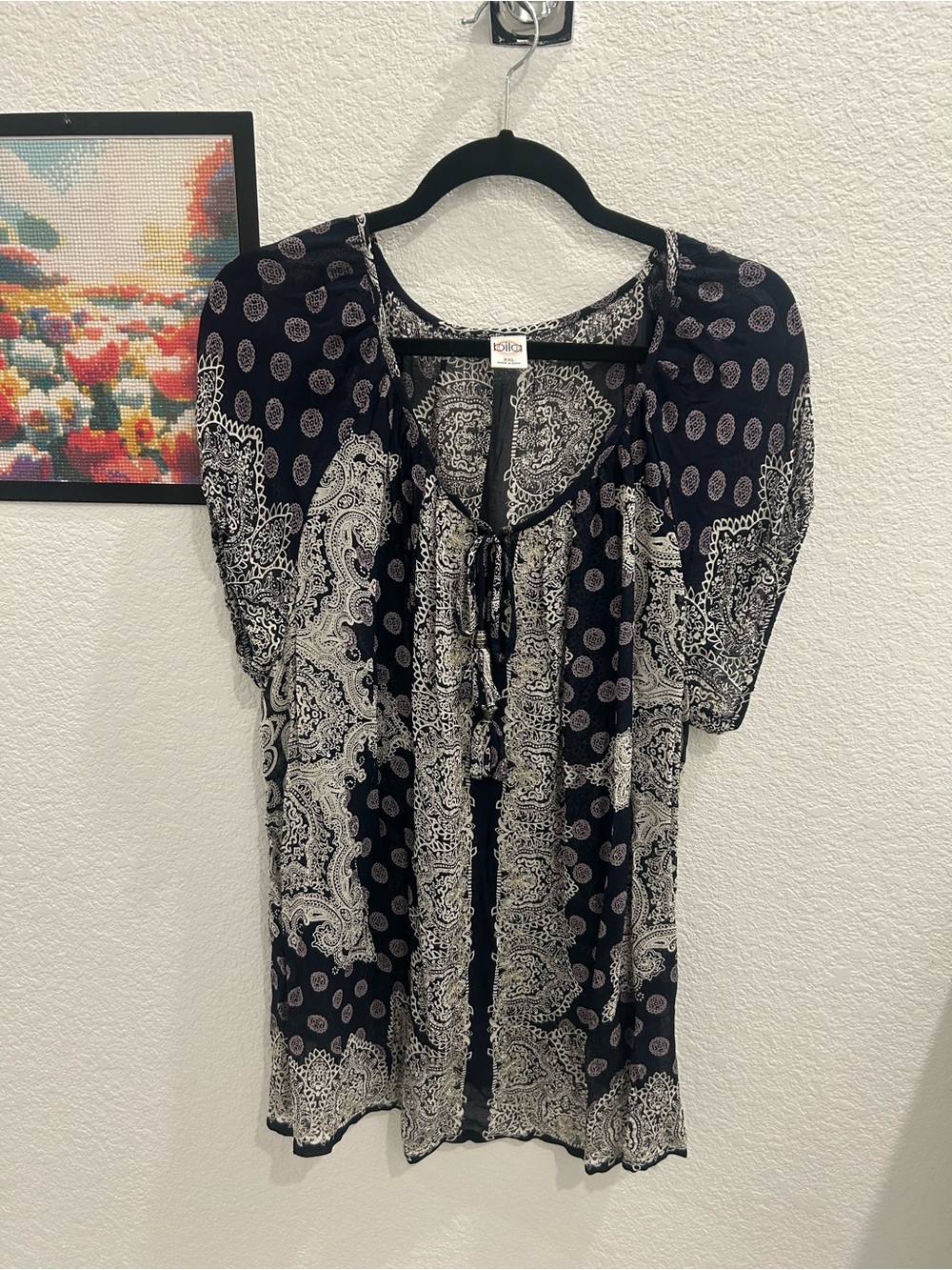 Bila Black & White Paisley Tie-Front Tunic XXL